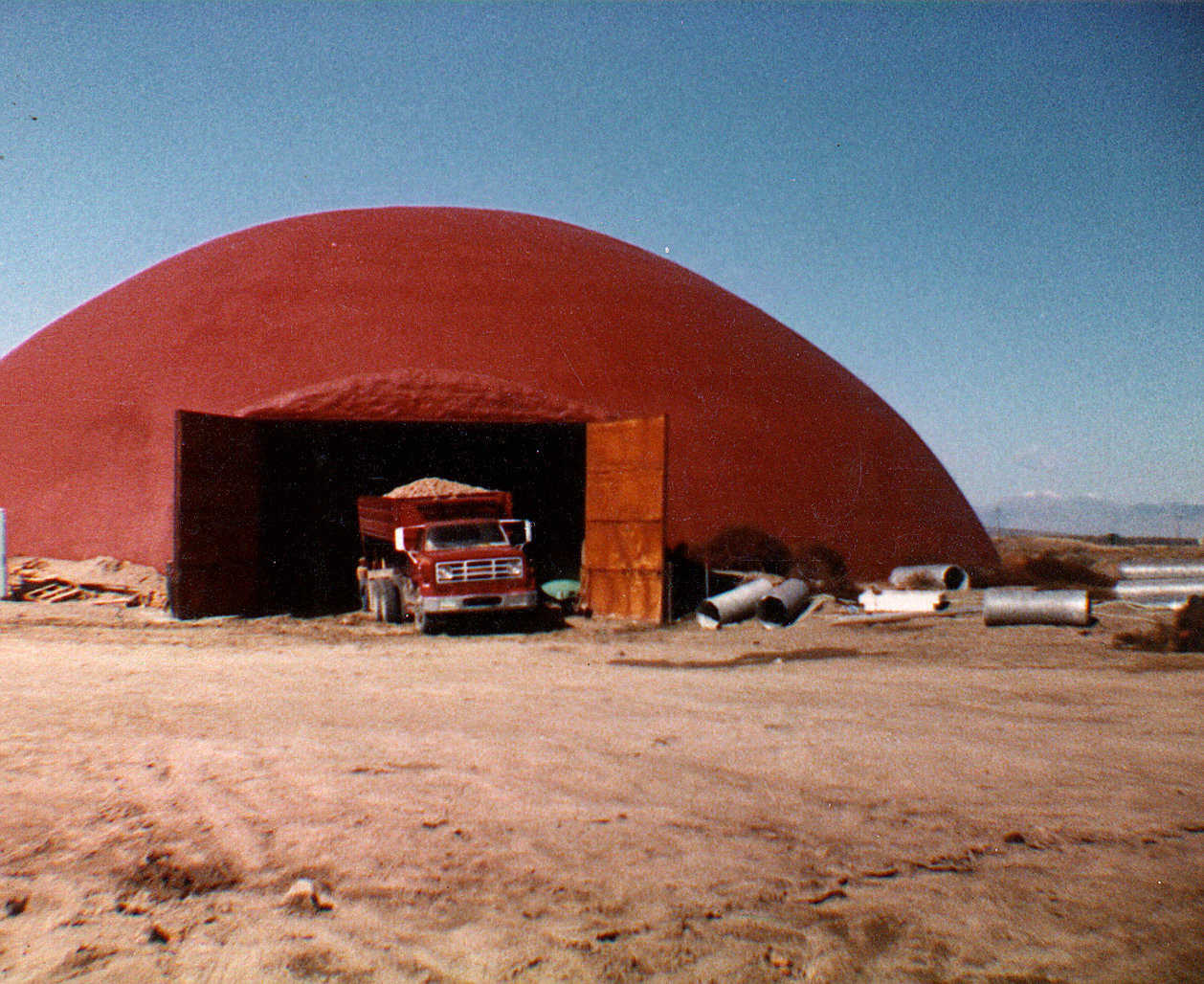 Potato Storage — Monolithic constructed this potato storage, with a diameter of 130’ and 88,000 CWT, in Homer, Idaho. Once Monolithic completed the first potato storage in Shelly, Idaho many others followed.