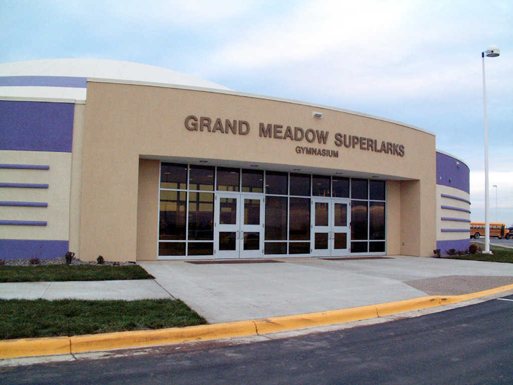 Home of the Superlarks — For its 400 students and 30 teachers, Grand Meadow’s approved plan included five Monolithic Domes: 81,000 square feet for classrooms, media center, gymnasium, cafeteria and multipurpose center with a stage.