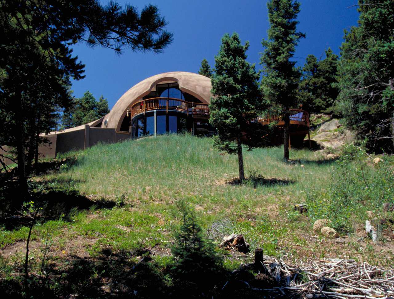 Love at first sight — The Garlocks said they immediately fell in love with the nonconventional design of their dome-home.