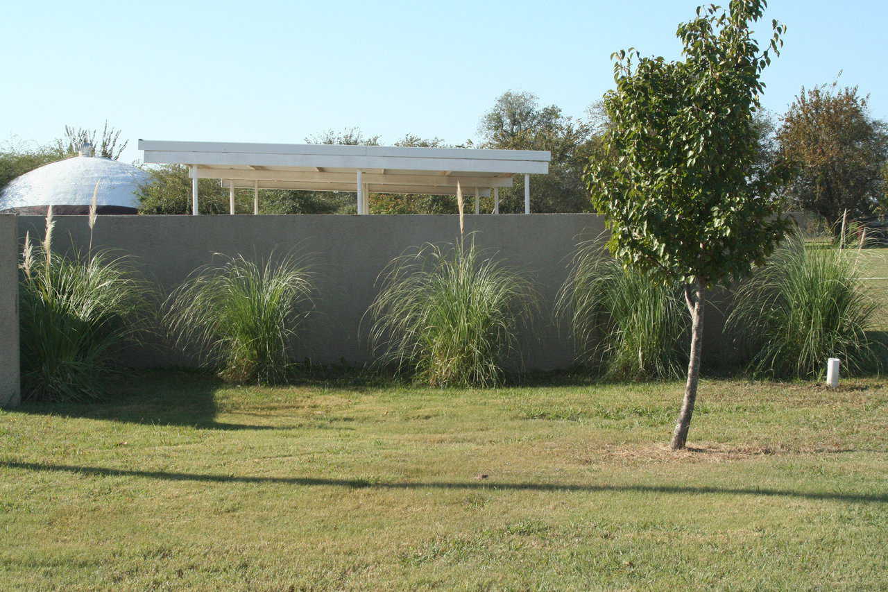 Landscaping aesthetics — Our fences blend in with the aesthetics of the landscaping and make a perfect backdrop for any style of garden.