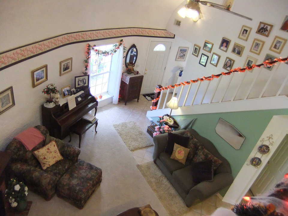 Decorating the Orion — With straight walls, the placement of large furniture pieces, like a piano, did not present a problem.