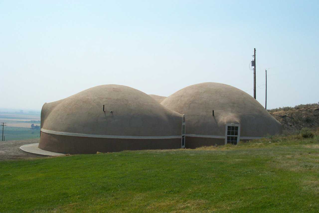 A natural view — Perched atop a butte, the dome makes an ideal spot from which to observe wildlife and enjoy nature.