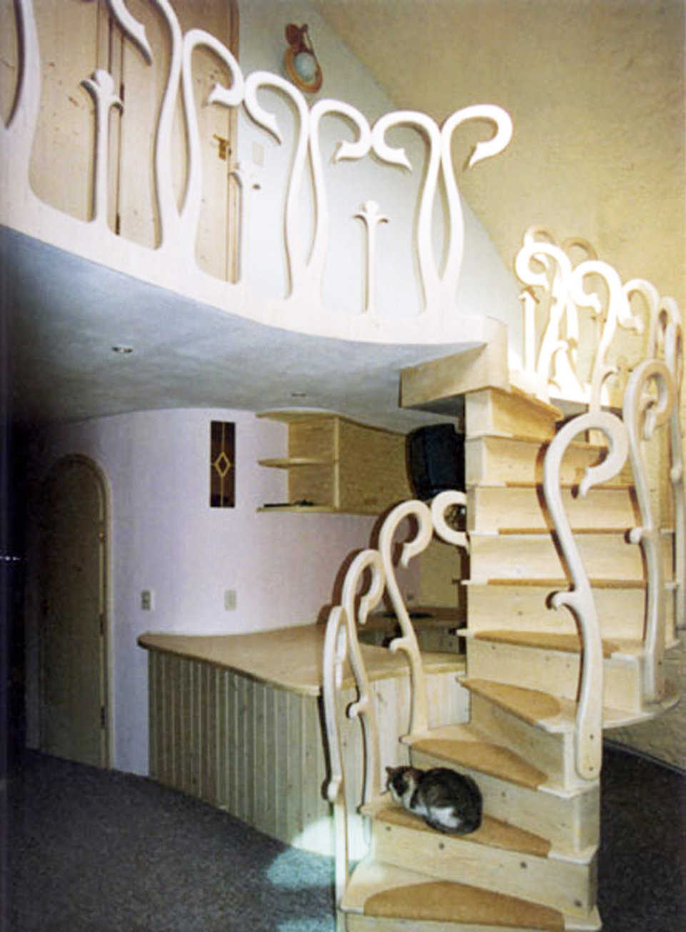 First Monolithic Dome home in Moscow, Russia — Its builder and graduate of a Monolithic Workshop said, “We spent a lot of time on the stairs. We had to come up with an inexpensive way to build it. Most troublesome was the railing because of the spiral form. But … we found a way ….”