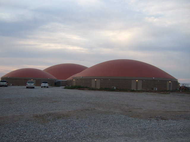 Geronimo, Oklahoma — A whopping 73% of Geronimo’s voters passed a $5.7 million bond, $4 million of which was slated for the construction of five Monolithic Domes.