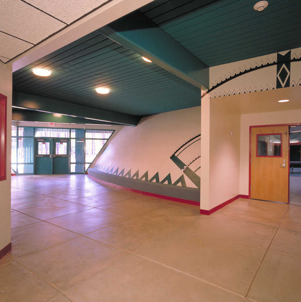 Native American Motif — It adorns the dome walls in every area. Note the curved bench; it’s part of the dome.