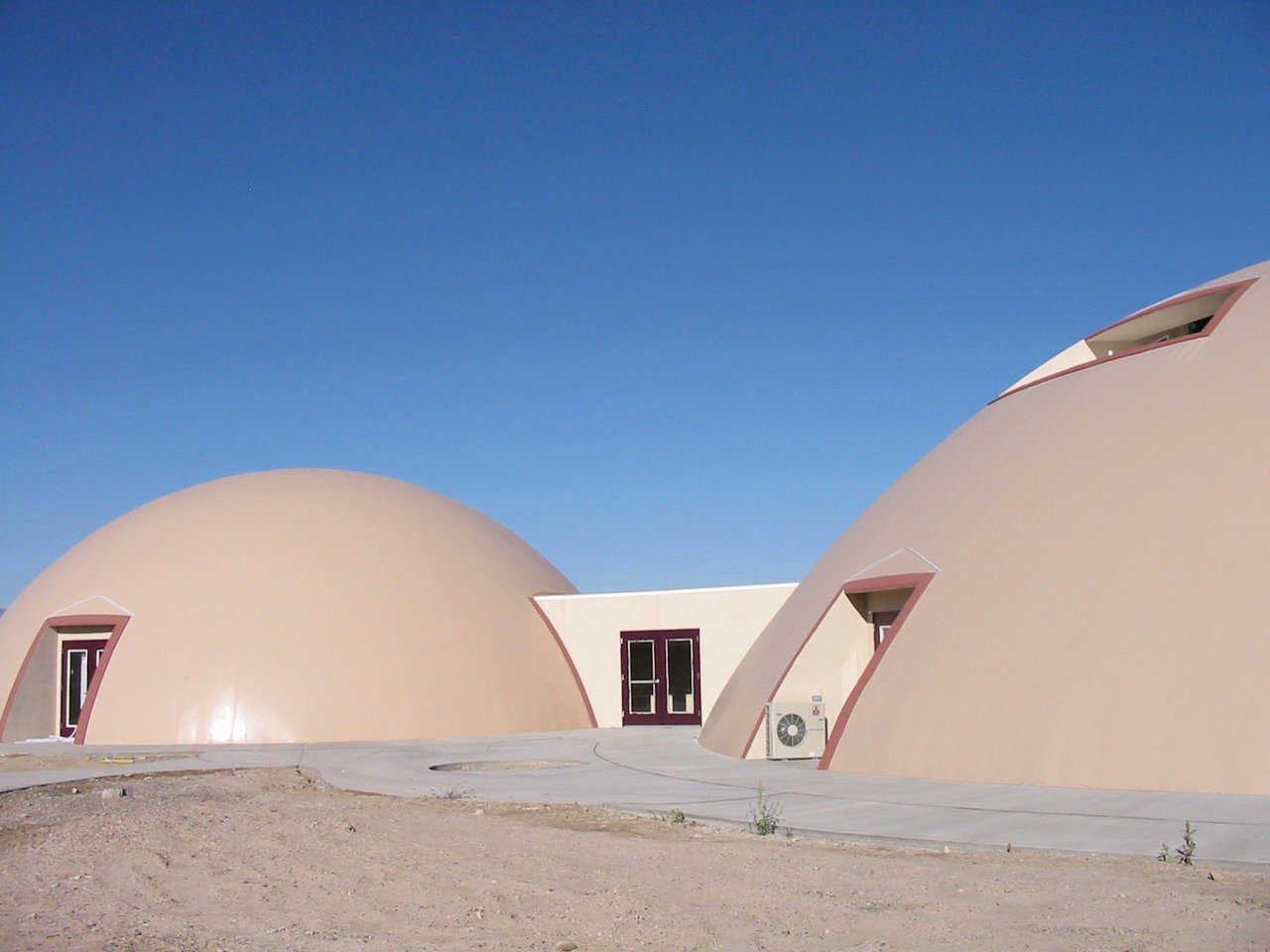 Central Dome — It measures 101′ × 31′ and encompasses classrooms, offices, a nurse’s station and more.