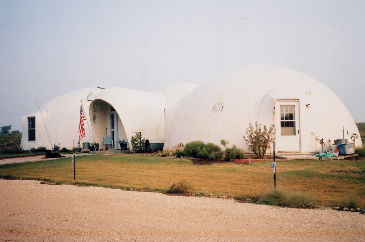 A Monolithic Dome Home With A Texas Motif Monolithic Dome Institute