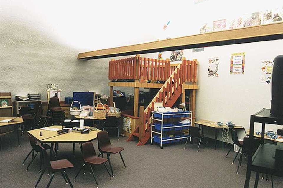 Typical classroom — It has shadow-free, indirect lighting reflected off the dome ceiling.