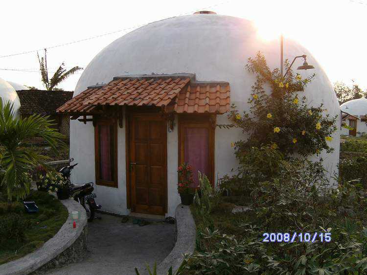 Native Labor — DFTW taught 370 of the villagers the process of building concrete EcoShells.