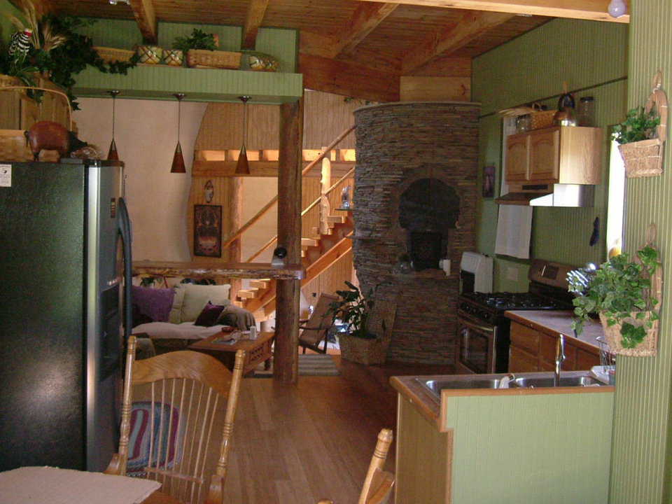 Cozy kitchen – It includes a small, wood-burning stove called a Yodel. Chuck uses it to heat the dome most of the winter.