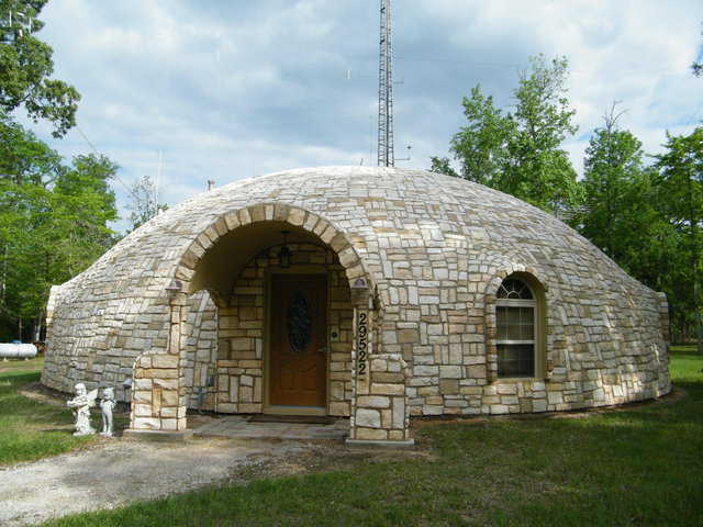 Stoned and beautiful – Karen and Dan Tassell’s Monolithic Dome home sits on six acres just outside of Magonolia, Texas.