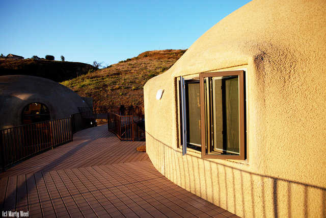 After the October 2007 fire in Santiago Canyon, a hilly, wooded area of Orange County, California, burned their home, Melody and Phil McWilliams decided to build a fire-resistant Monolithic Dome.