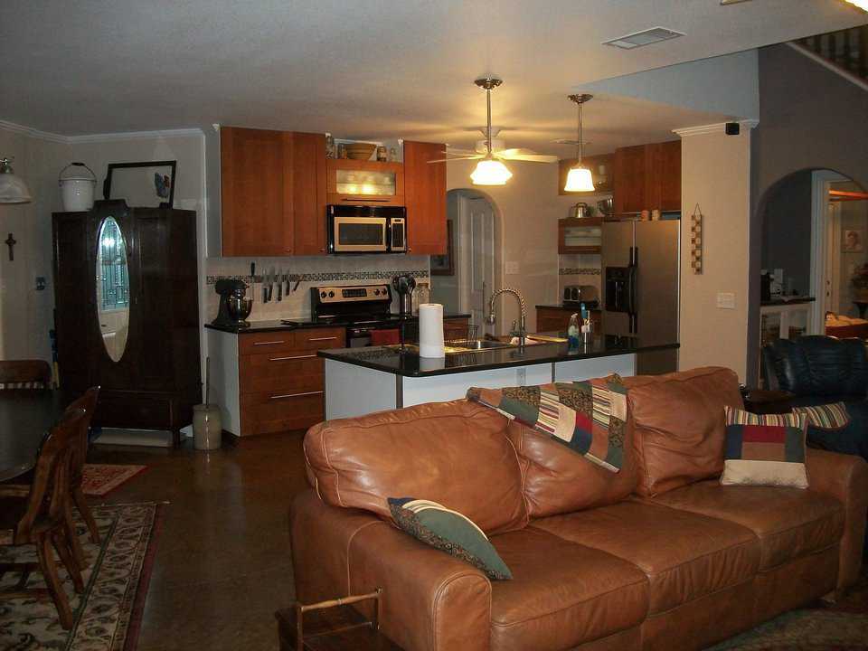 The open living area provides room for relaxing, eating and cooking.