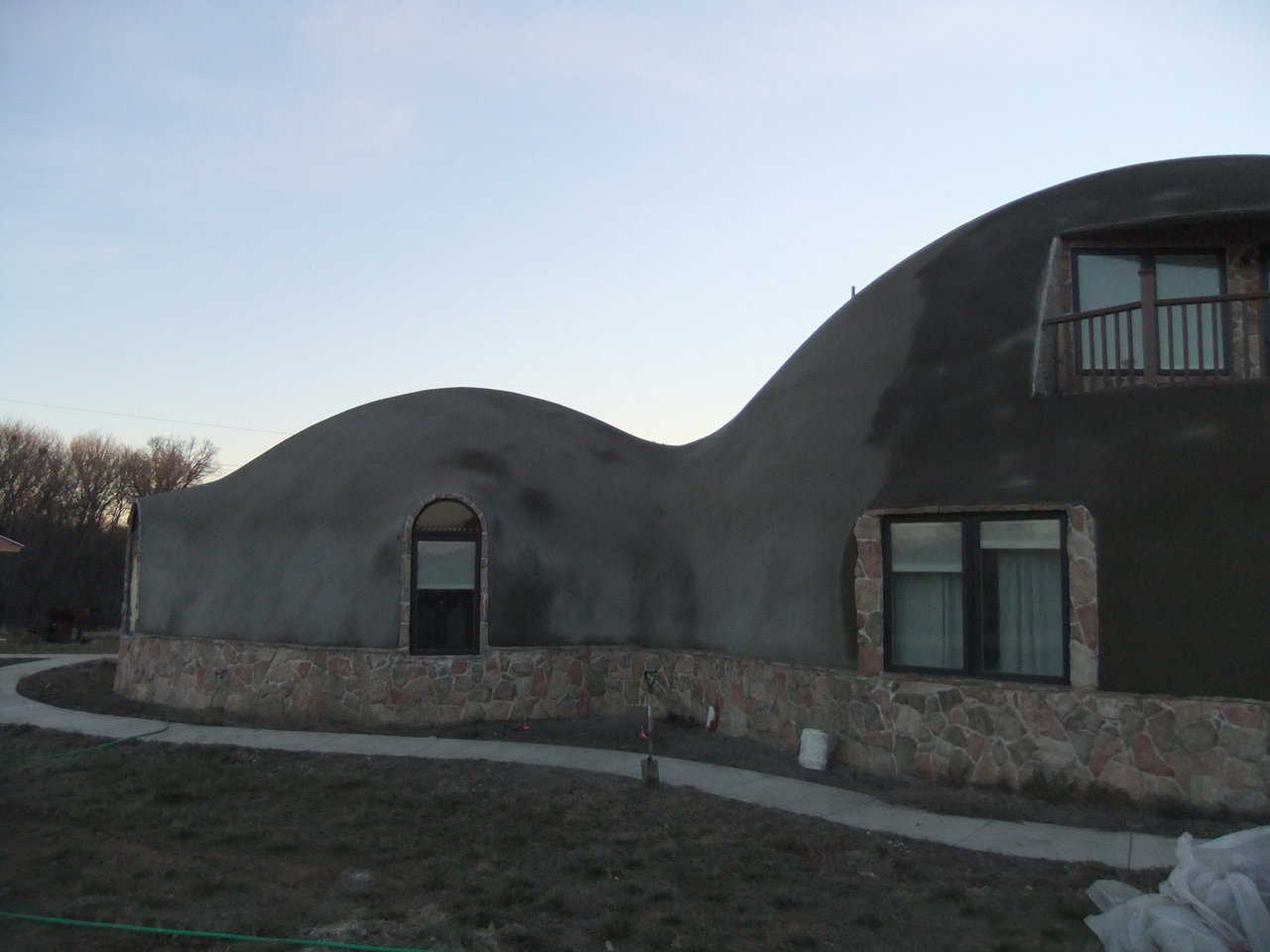 This photo depicts the dome, after the stucco was applied.