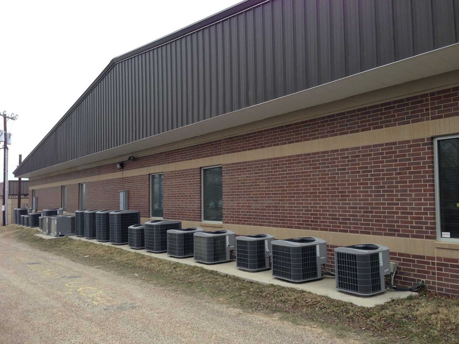Cost to install shop wall ac unit