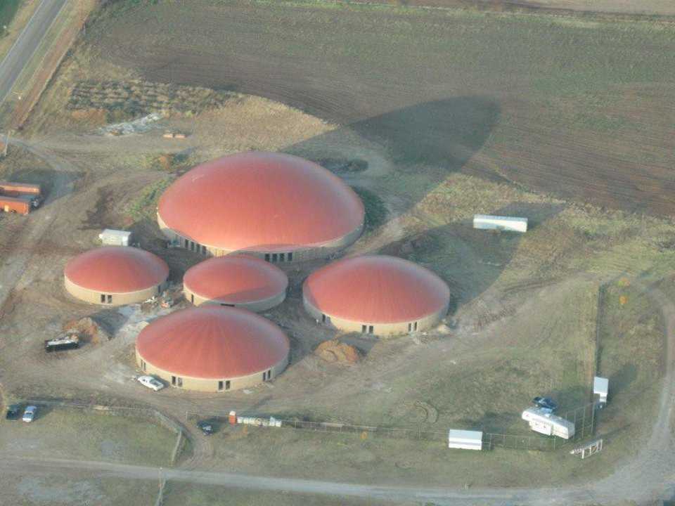 Geronimo, Oklahoma — A whopping 73% of Geronimo’s voters passed a $5.7 million bond, $4 million of which was slated for the construction of five Monolithic Domes.
  See: http://www.monolithic.com/stories/geronimo-bond-passed