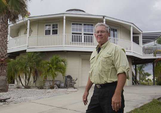 Roger Magill’s circular pre-fab house which weathered Hurricane Charley with zero damage.