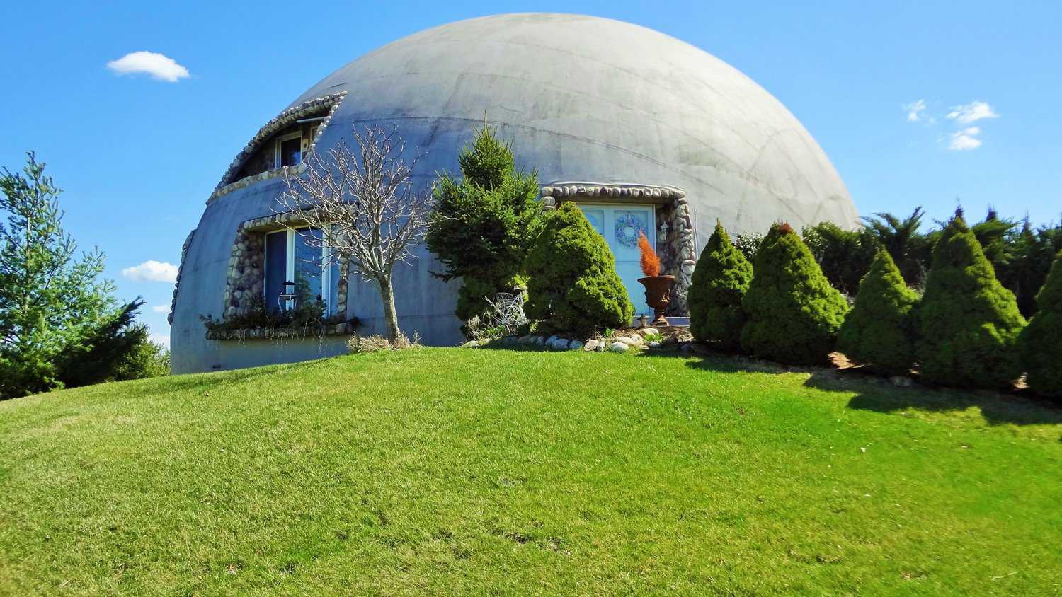 Monolithic Dome