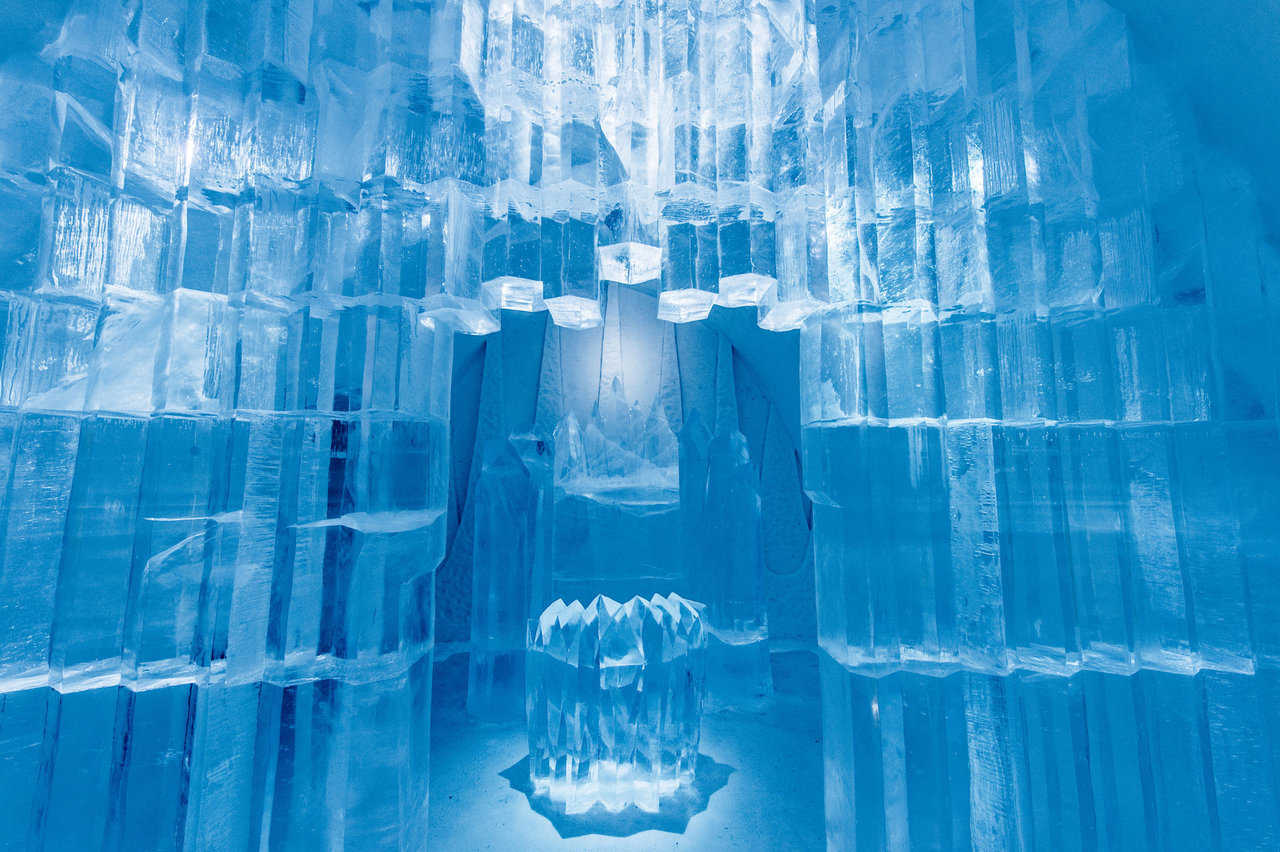 “Rhythm of the Arctic” by Shingo Saito & Natsuki Saito.