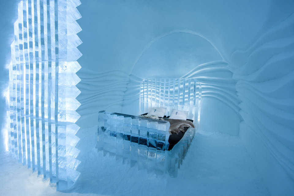 “Eye Suite” by Nicolas Triboulot & Cedric Alizard.