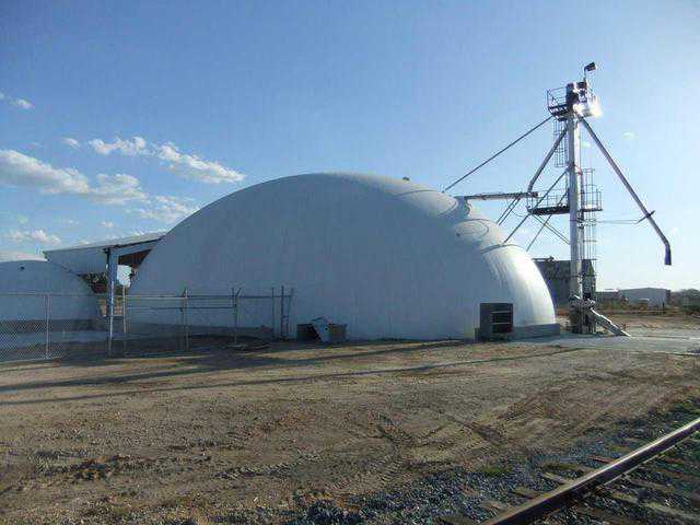 Fertilizer storage dome