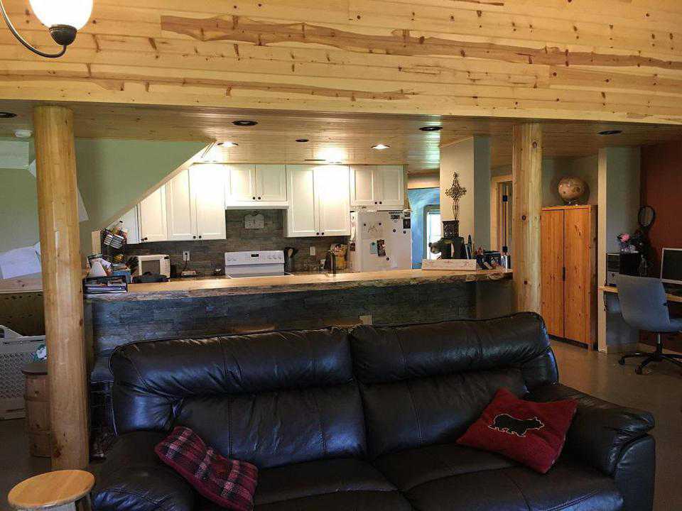 Kitchen and bar