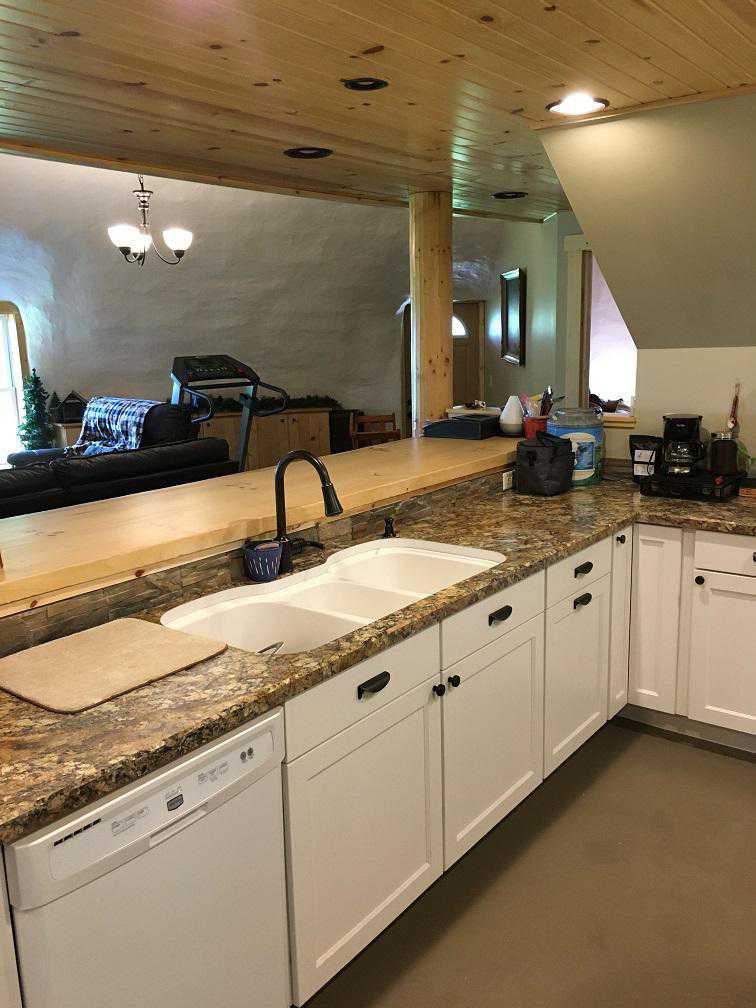 Kitchen sink