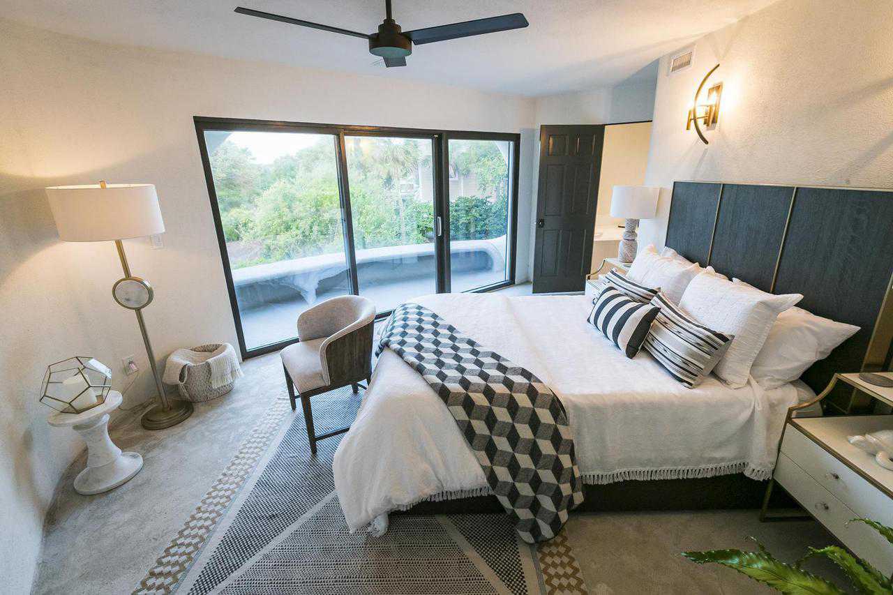 Guest bedroom