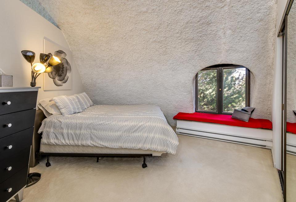 Upstairs bedroom