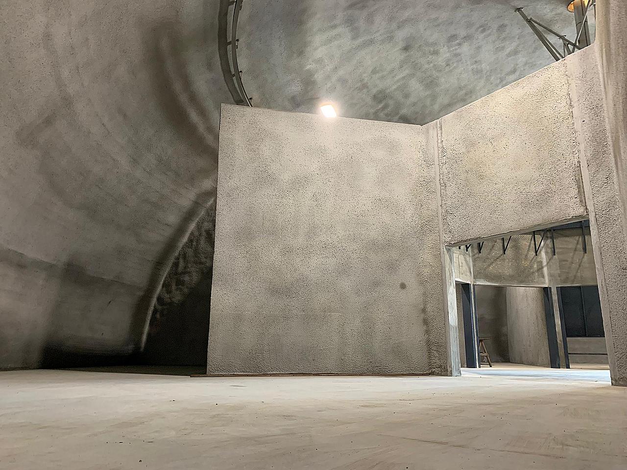 Largest storage bin