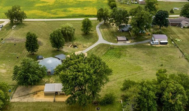 Round Tuit Ranch Monolithic Dome home sits on 3.3 acres in Polo, Illinois.