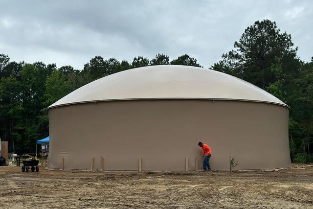 A Hoop Dome is a Monolithic Dome constructed with a Transition Ring Airform Membrane.